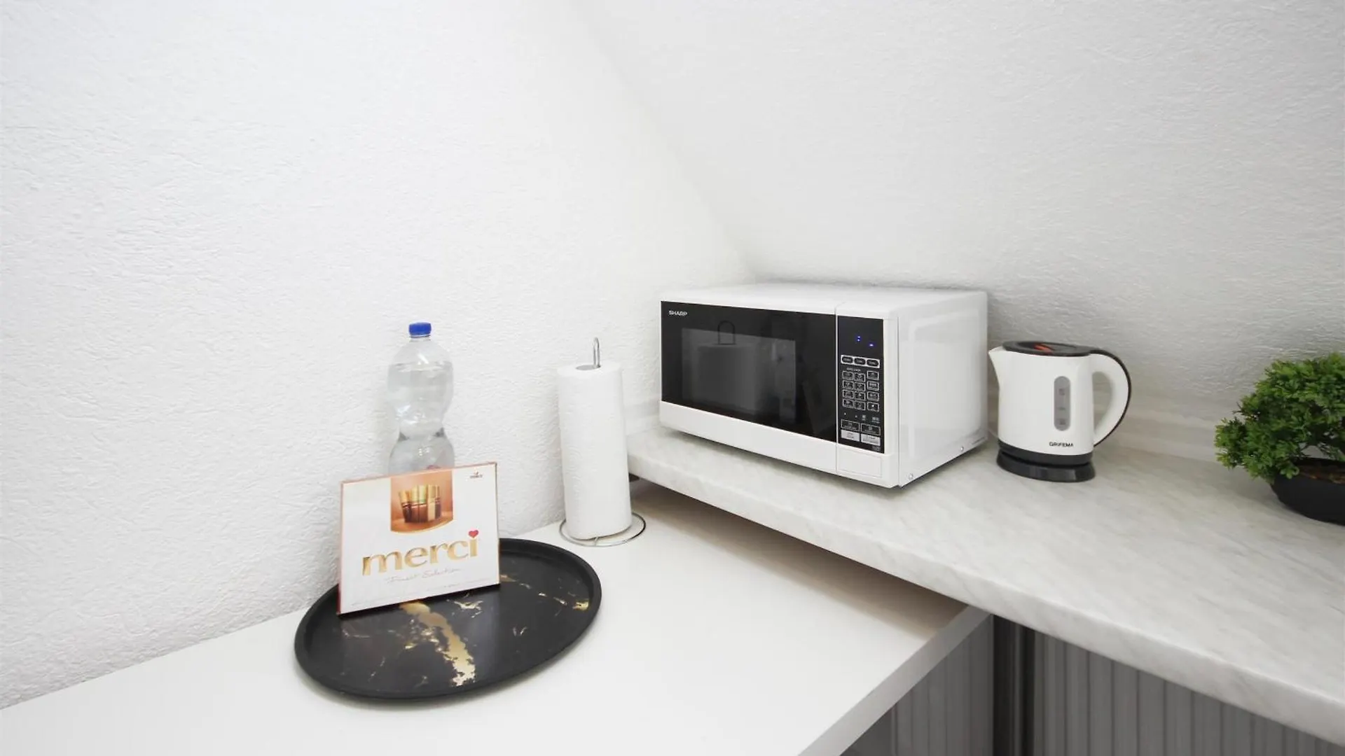 Alfa 2 Zimmer Apartment Stuttgart 2Br Tv Wifi Wm Nahe Daimler L Wifi & Smarttv I 2 Rooms L Bathroom I Kitchen Germany
